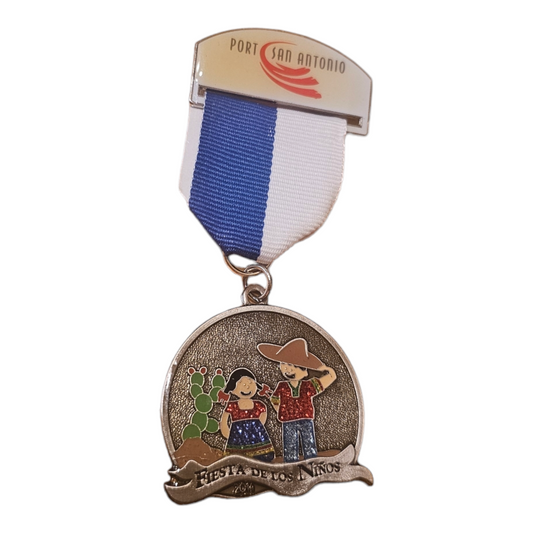 2014 Fiesta De Los Ninos "People" Fiesta Medal